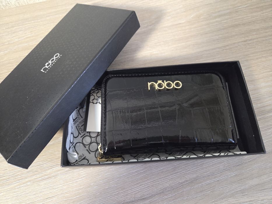 Дамско портмоне Nobo