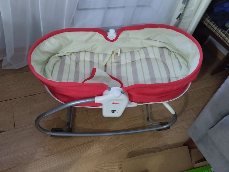 Шезлонг для новорожденных