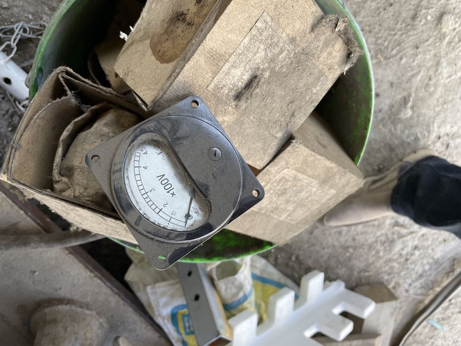 Амперметр .вольтметр