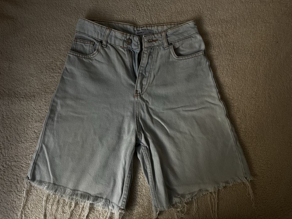 летние джинсовые шорты