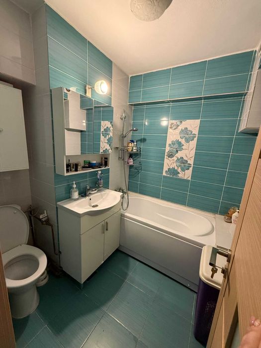 Apartament 4 camere Tg Jiu | Central | Suprafata 88.57 mp | Etaj 1 | Centrala termica | Lift nou / Renovat '19 | Aer conditionat | Cls. energetica B