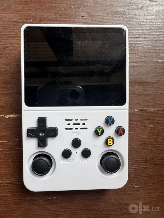 Портативная игровая консоль R36S