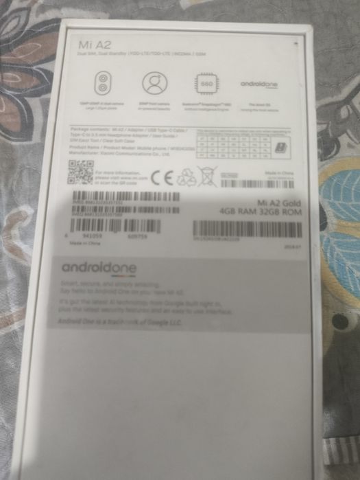 Телефон Xiaomi A2