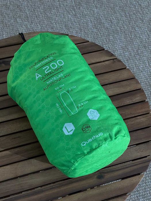 Saltea Gonflabila autogonflabila pentru cort si camping marimea L, confortabila si compacta (730g)