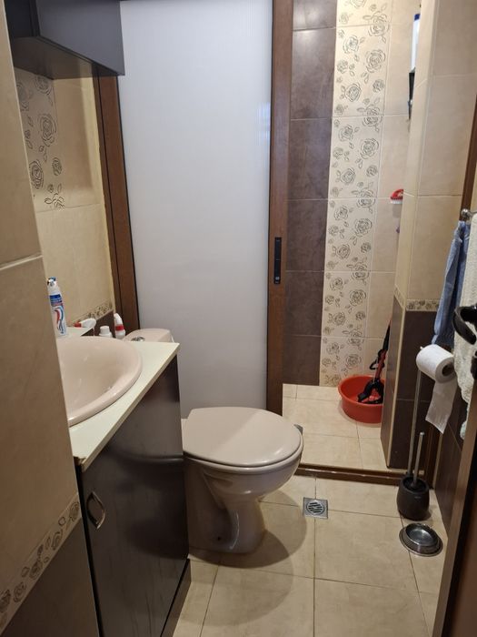 Продава се Четиристаен апартамент в Казанлък - 82 кв.м за 1282 €/кв.м - Снимка #2