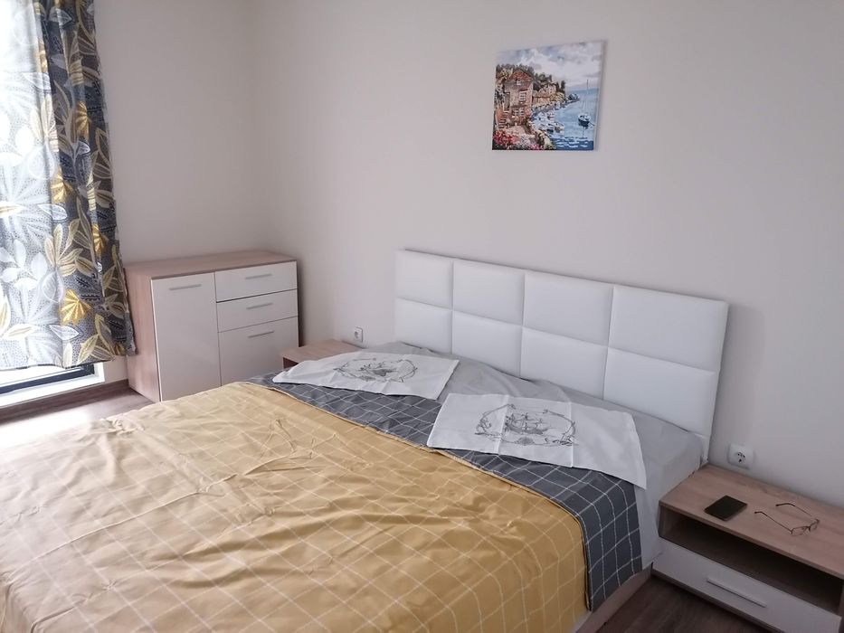 Давам под наем 2 стаен апартамент