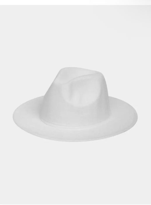 Шляпа мужская белая