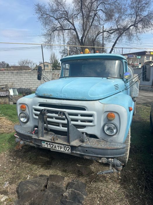 Продам водовоз зил