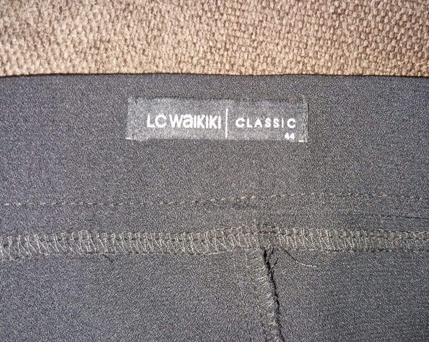 Продаю 2 новые юбки