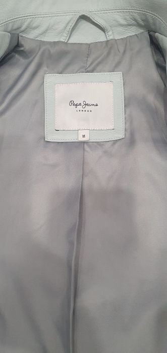 Продам куртку кожаную