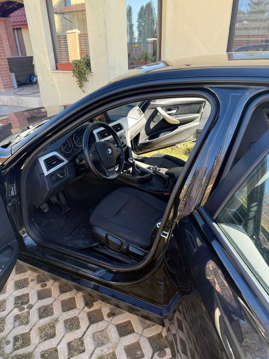 De vanzare - BMW 320d 190 CP 2016 Euro 6, Cutie Manuala.