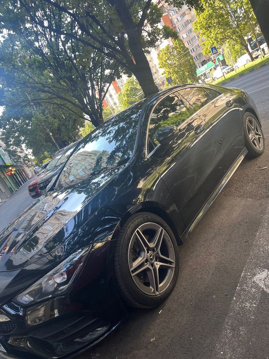 Mercedes cla220. 2.0l -190cp an f:2020 negru