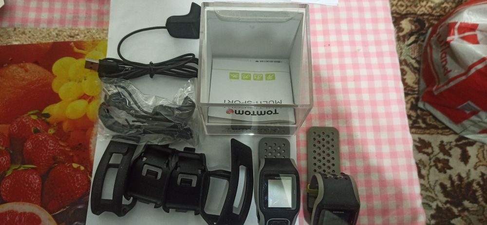 Продавам GPS часовник Tomtom