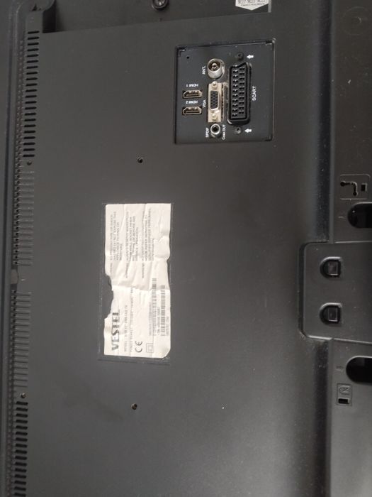 Продам телевизор 75 дюймах