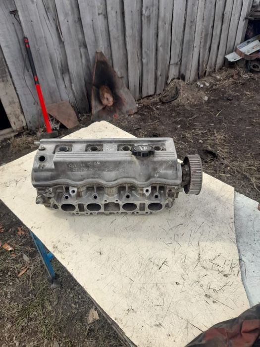 головка от тайота карина е