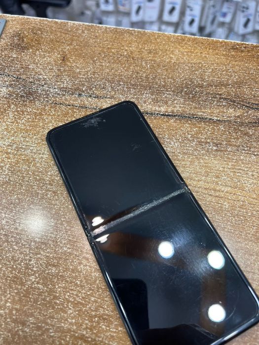 Samsung Galaxy Z Flip 3 5G