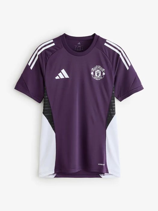 Оригинална фланелка на Manchester United Tiro 25