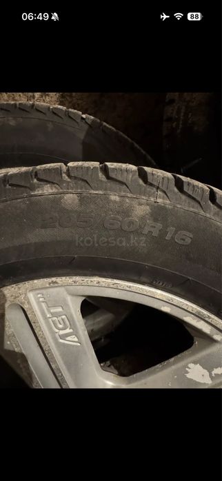 Продам резину на 16