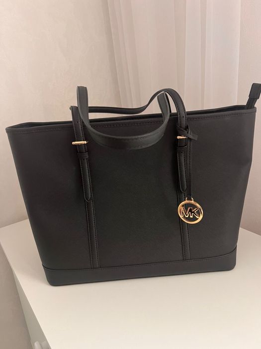 Новая кожанная сумка