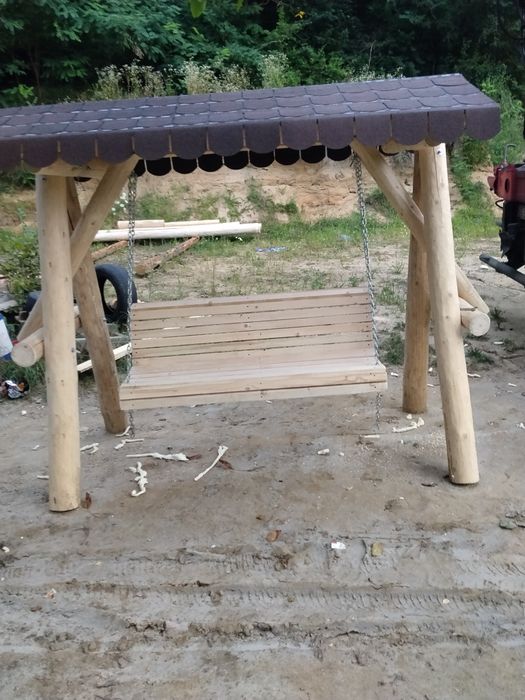 Leagăne rustice, mese rustice facem și la comanda livrăm în toată țara  simplu 1500 lei,cu 2 pui 1800 lei