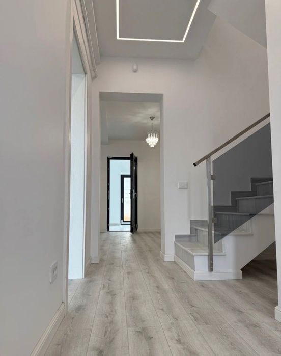 Casa modernă în zona gării