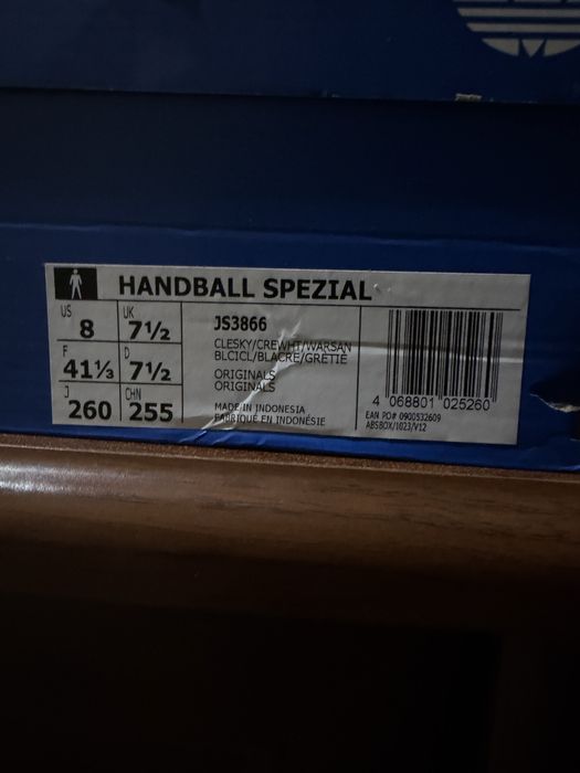 Кроссовки Adidas spezial