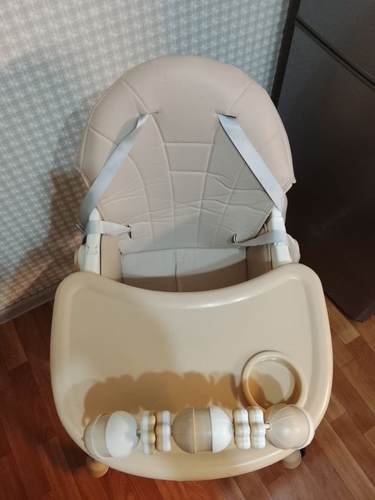 Продам стульчик для кормления