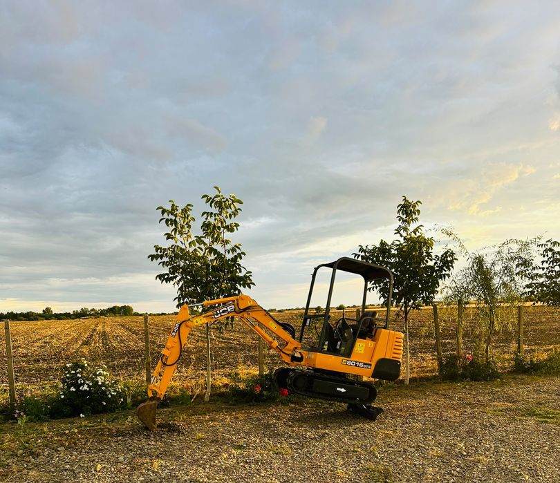 Miniexcavator JCB