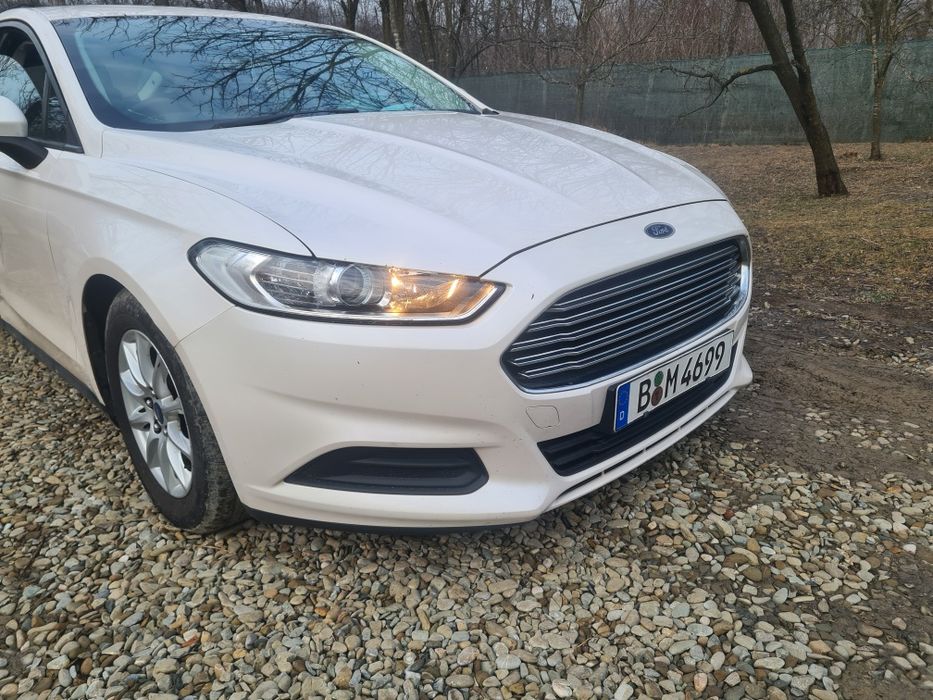 Fata completa Ford Mondeo Mk5