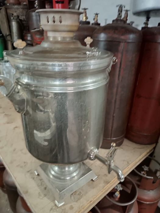 Продам самовар 40 литровый советский