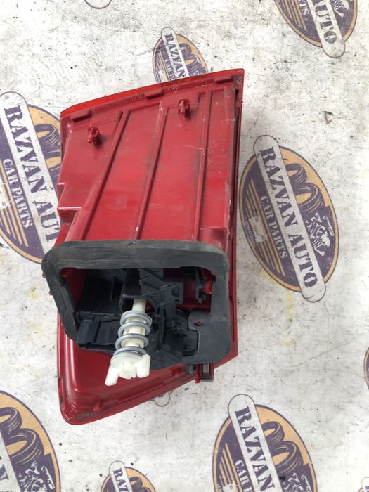 stop dreapta aripa volkswagen jetta - motorina 2012