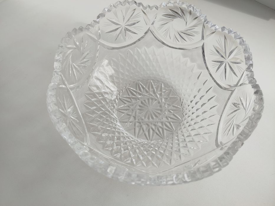 Хрустальная ваза