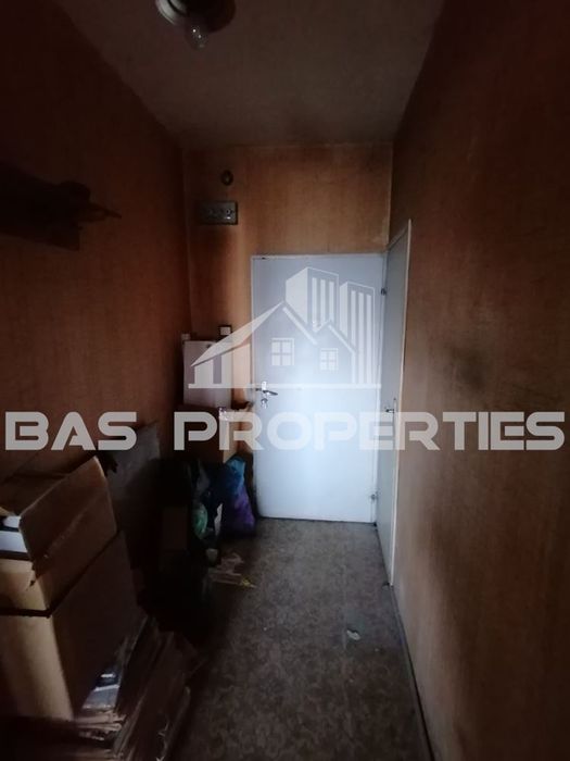 3-стаен в София-Света Троица площ 85