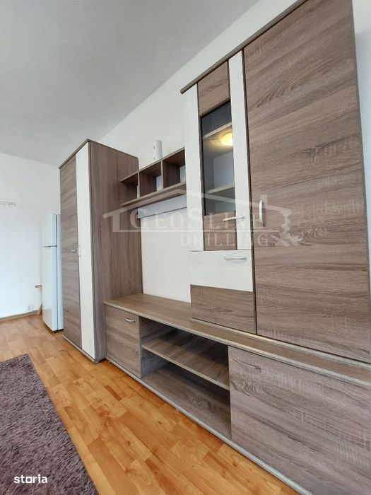 Vânzare Garsonieră Bulevardul Muncii zona Sinterom