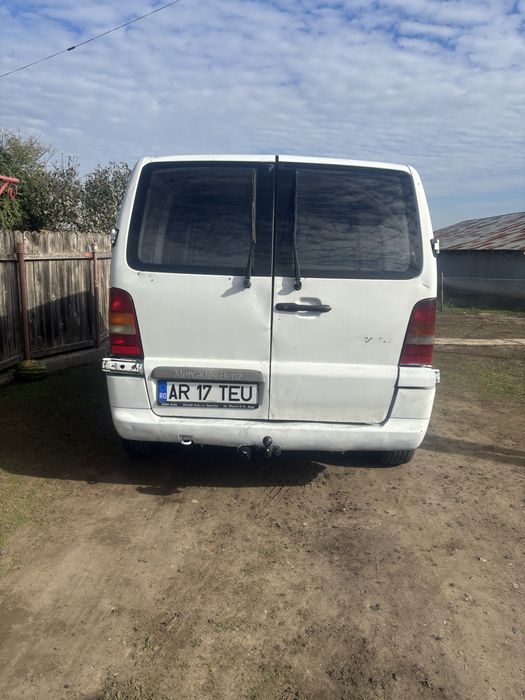 Vând/schimb Mercedes benz-(vito)