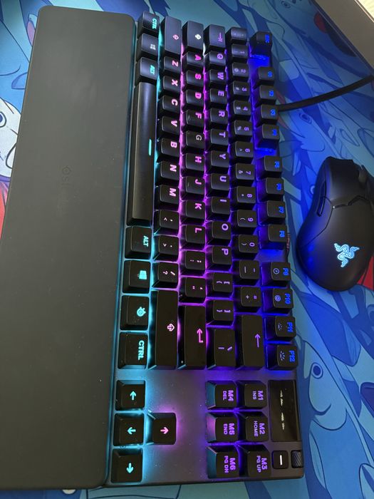 Apex pro tkl и  razer viper ultimate