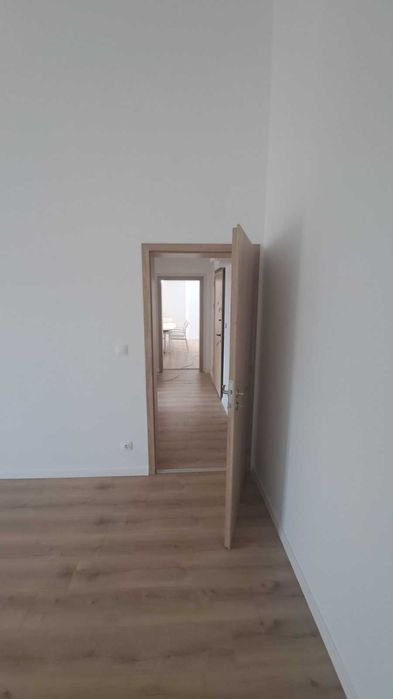 Апартамент с три спални след ремонт Топ Център Варна