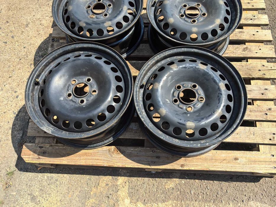 16 цола 5 х 108 мм Форд Мондео / Ес макс / Куга - 14 мм шпилки !