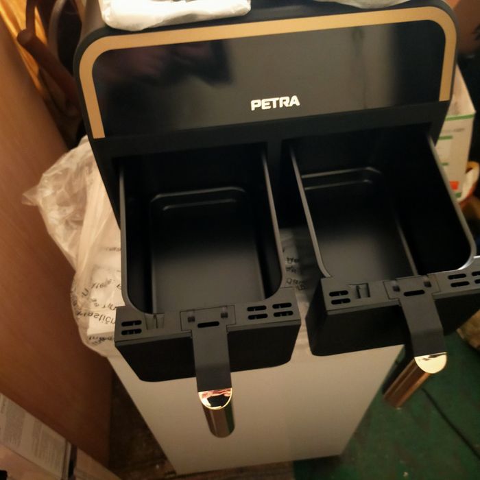 Двузонов фритюрник с горещ въздух