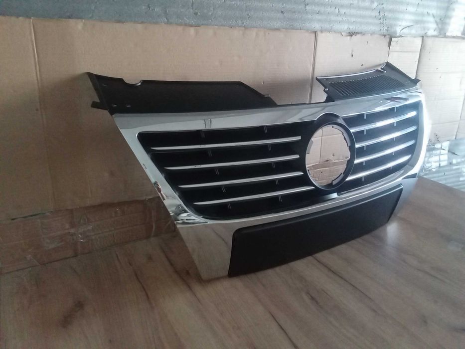 Grila radiator VW Passat (B6) 2005l2006l2007l2008l2009l2010
