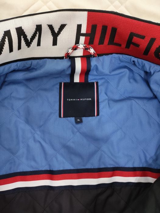 Куртка Tommy Hilfiger оригинал