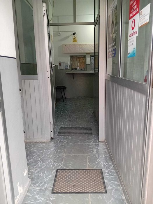 Spațiu comercial 76 mp central Rosiorii de Vede