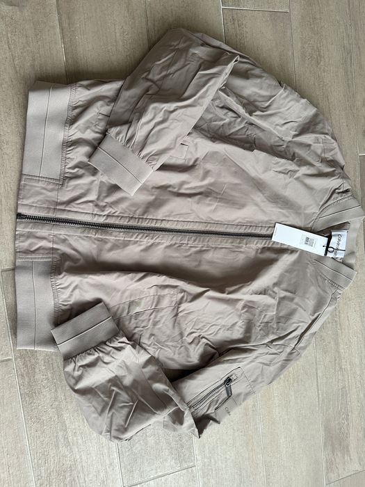 Яке бомбър calvin klein