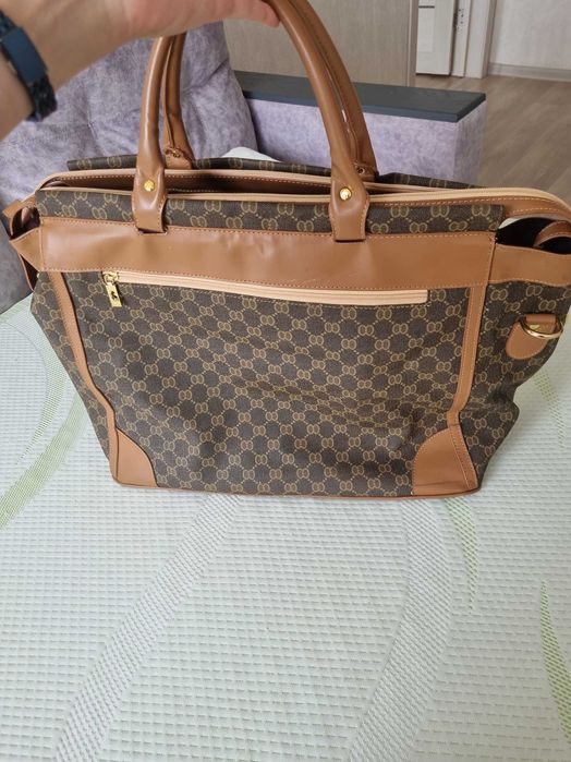 Сумка дорожная продам