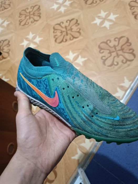 Сороконожки Найк фантом