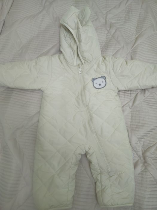 Продается куртка осень весна