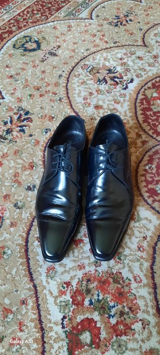 Italyanskiy tufli FERRE