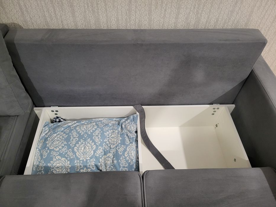 Продаю диван угловой