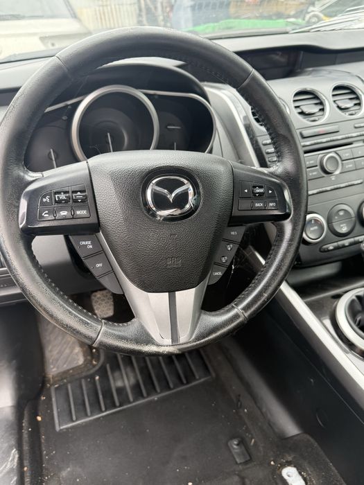 На части Mazda CX7 CX-7 Facelift 2.2CD волан мулти с бег airbag