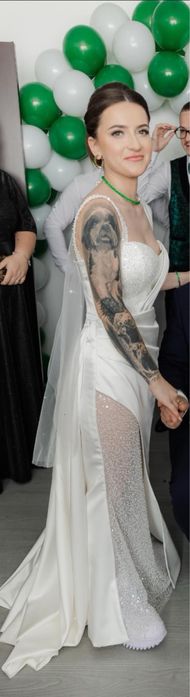 Rochie de mireasa sirena